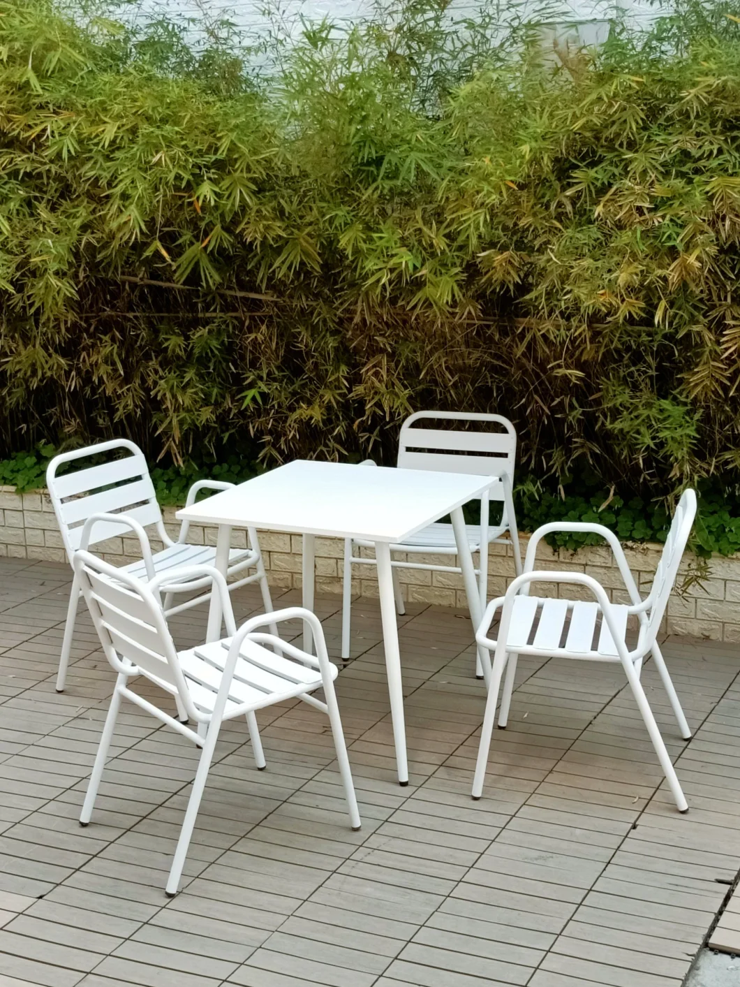 Luxury Aluminum Indoor and Outdoor Furniture Camping Picnic Extendable Garden Dining Table Chair Set